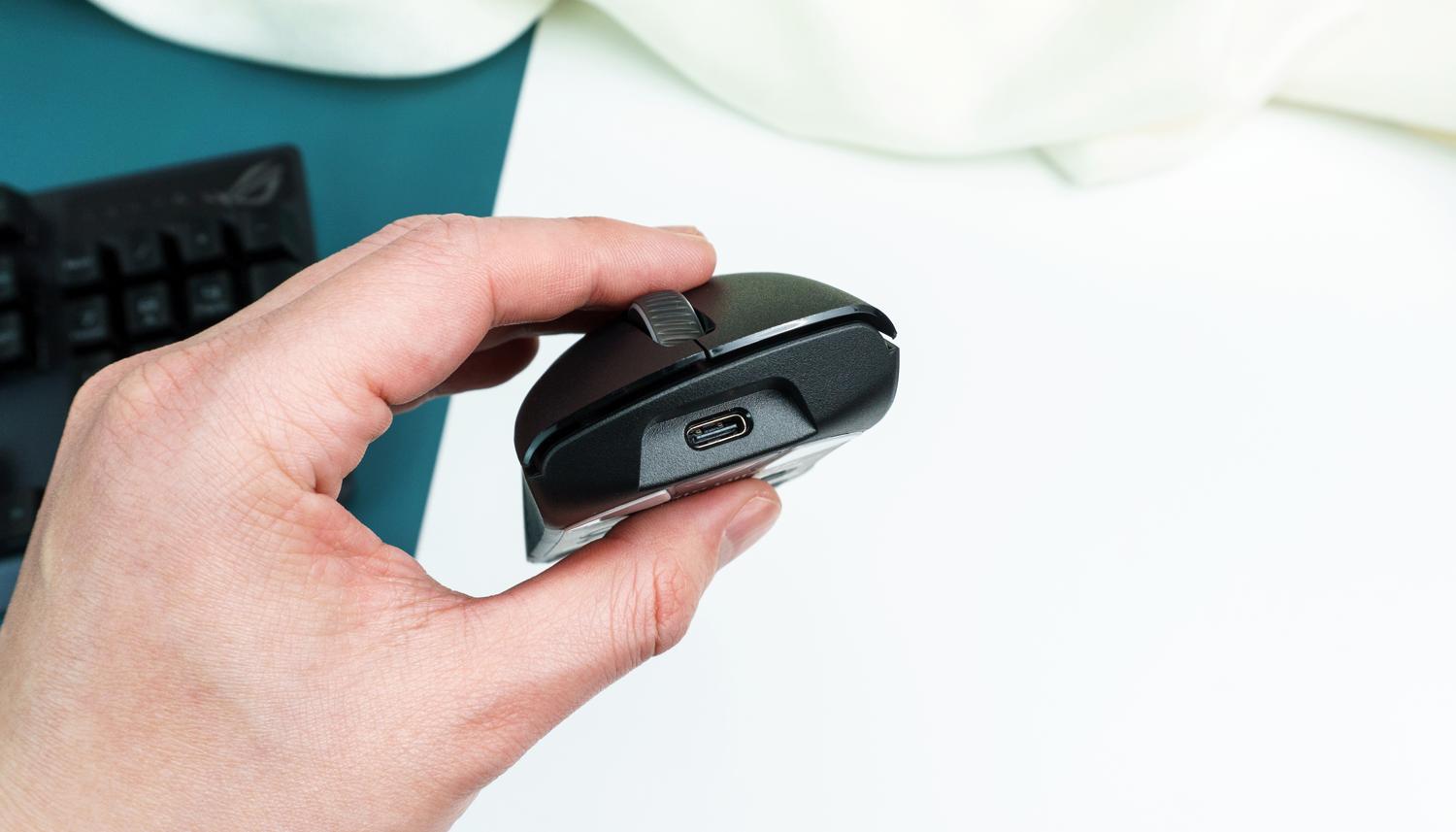 三模双微动游戏鼠标推荐,rog月刃鼠标微动