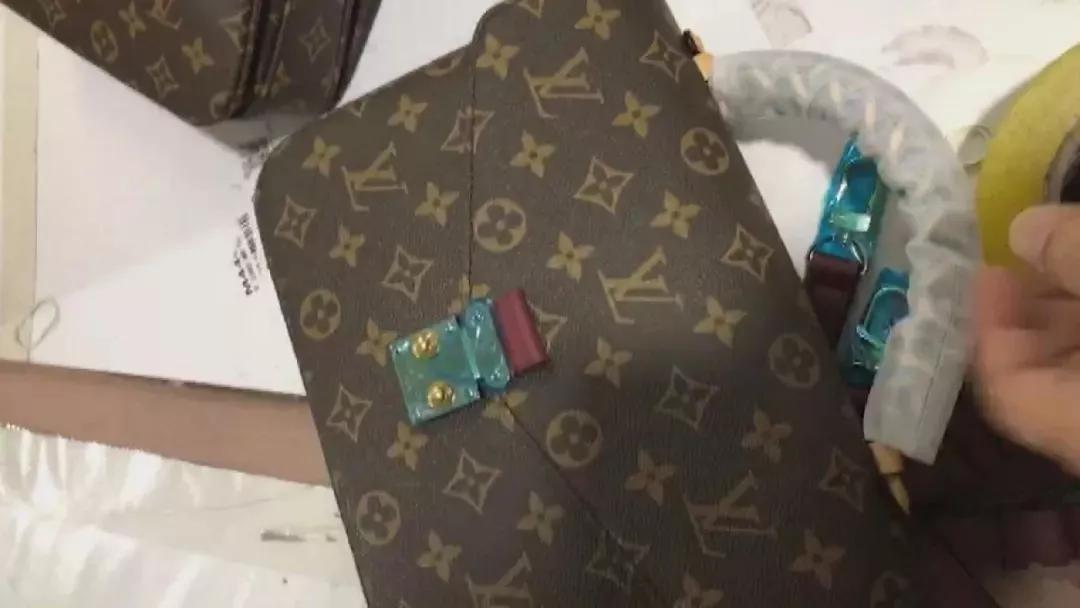 lv爱马仕真假,爱马仕和lv都是法国的吗