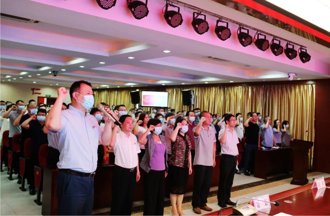 弘扬正能量众志成城抗疫情,弘扬抗疫精神同心共抗疫情