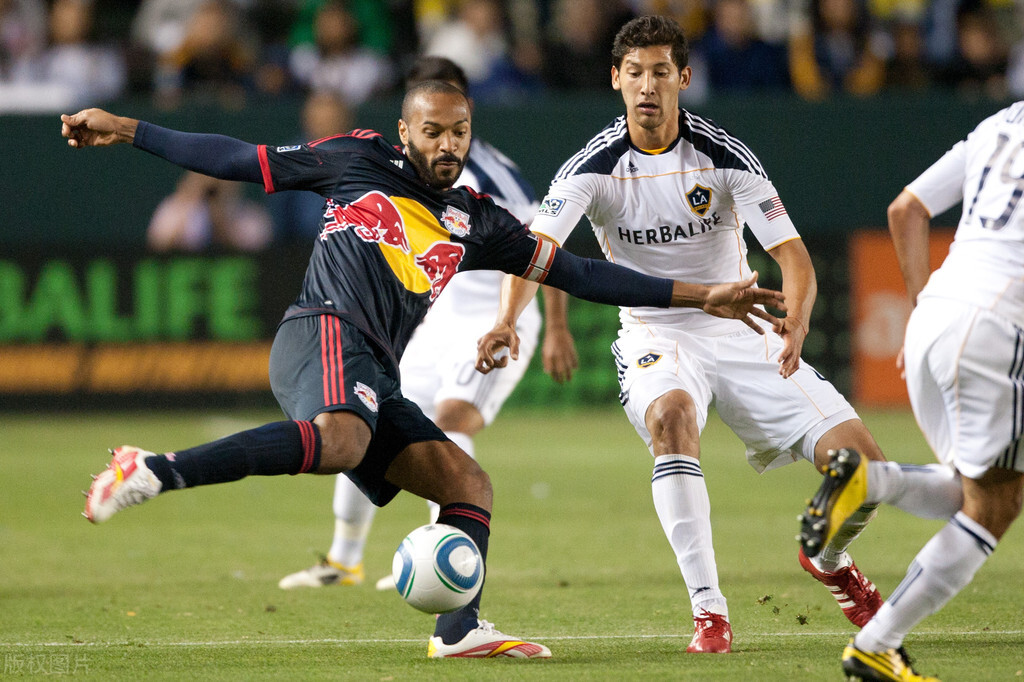 国家队进球历史第一人,国家队进球历史第一人111球