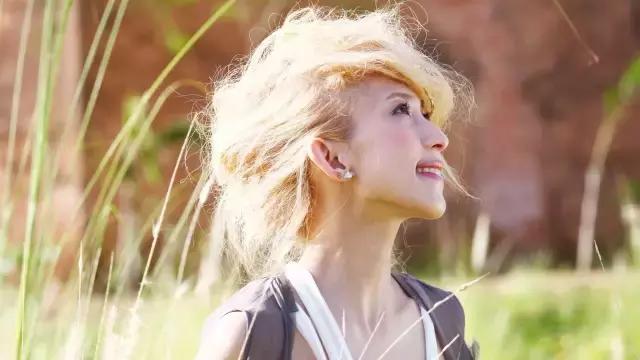 戴佩妮十大金曲合集,戴佩妮金曲奖封后