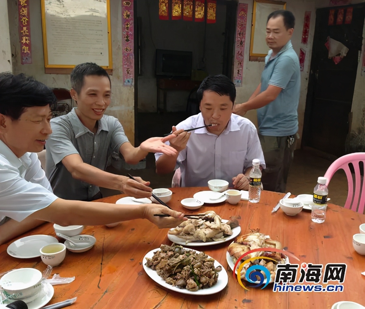 当年在中国最南端“带头吃鸡”的厅长，进京4年后被查了