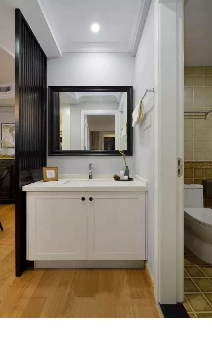 卫生间正对入户门怎么改造,入户正对卫生间门怎么改造