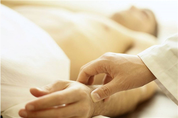 老中医对甲状腺患者说的话，建议耐心观看