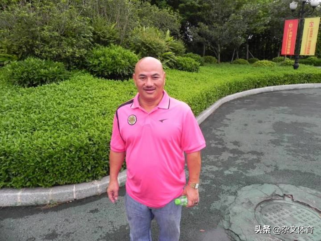 国足门神曾诚身高,身高1.49米国足