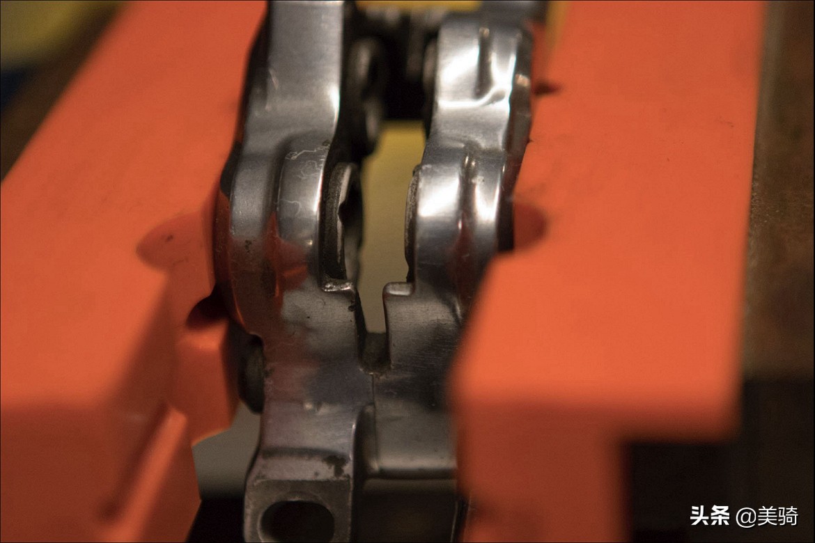 清洁油压碟刹活塞和卡钳,如何清洁碟刹盘