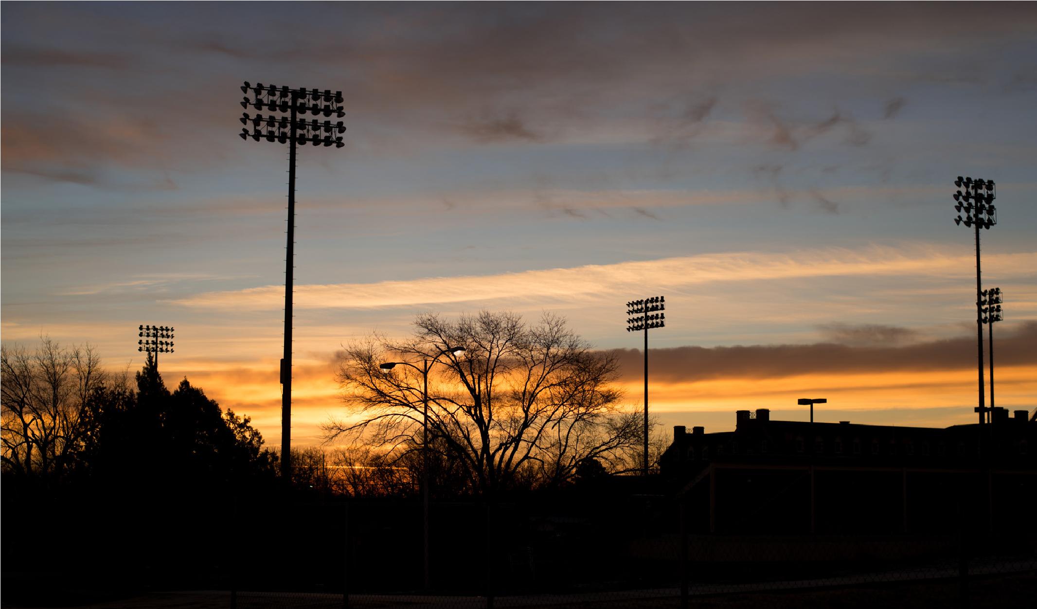单反相机各个功能按钮图解,图解单反相机基本原理