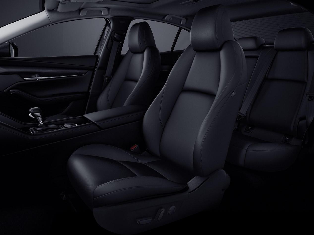 最新马自达3昂克赛拉1.5自吸,马自达3昂克赛拉2.0质擎版测试