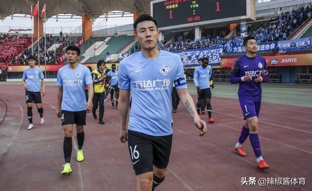 大连一方前队长,大连一方队长