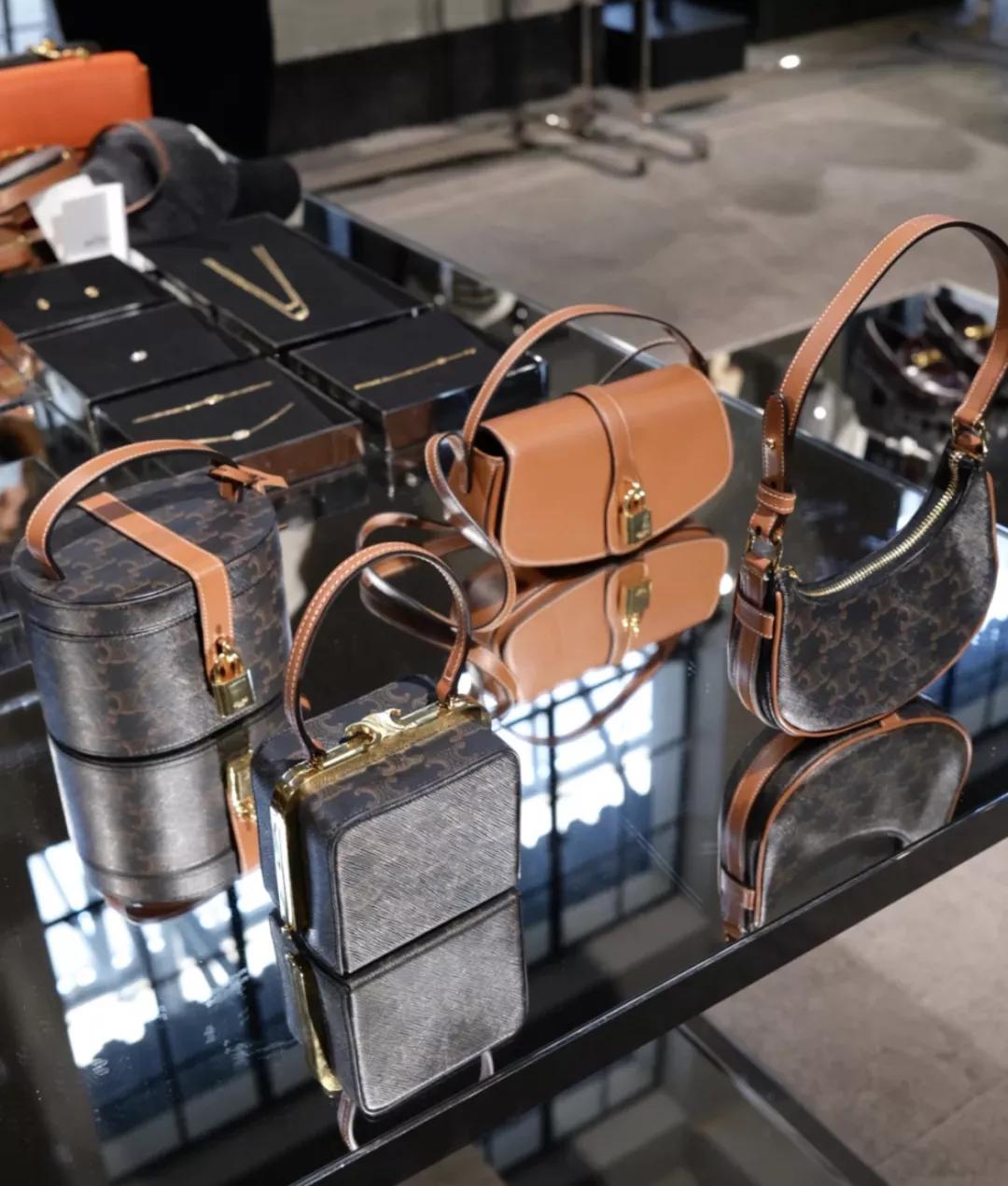 celine十大最值得买的款,celine新品2022