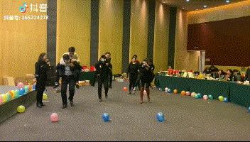 抖音小游戏水上冲冲冲,抖音小游戏5v5游戏