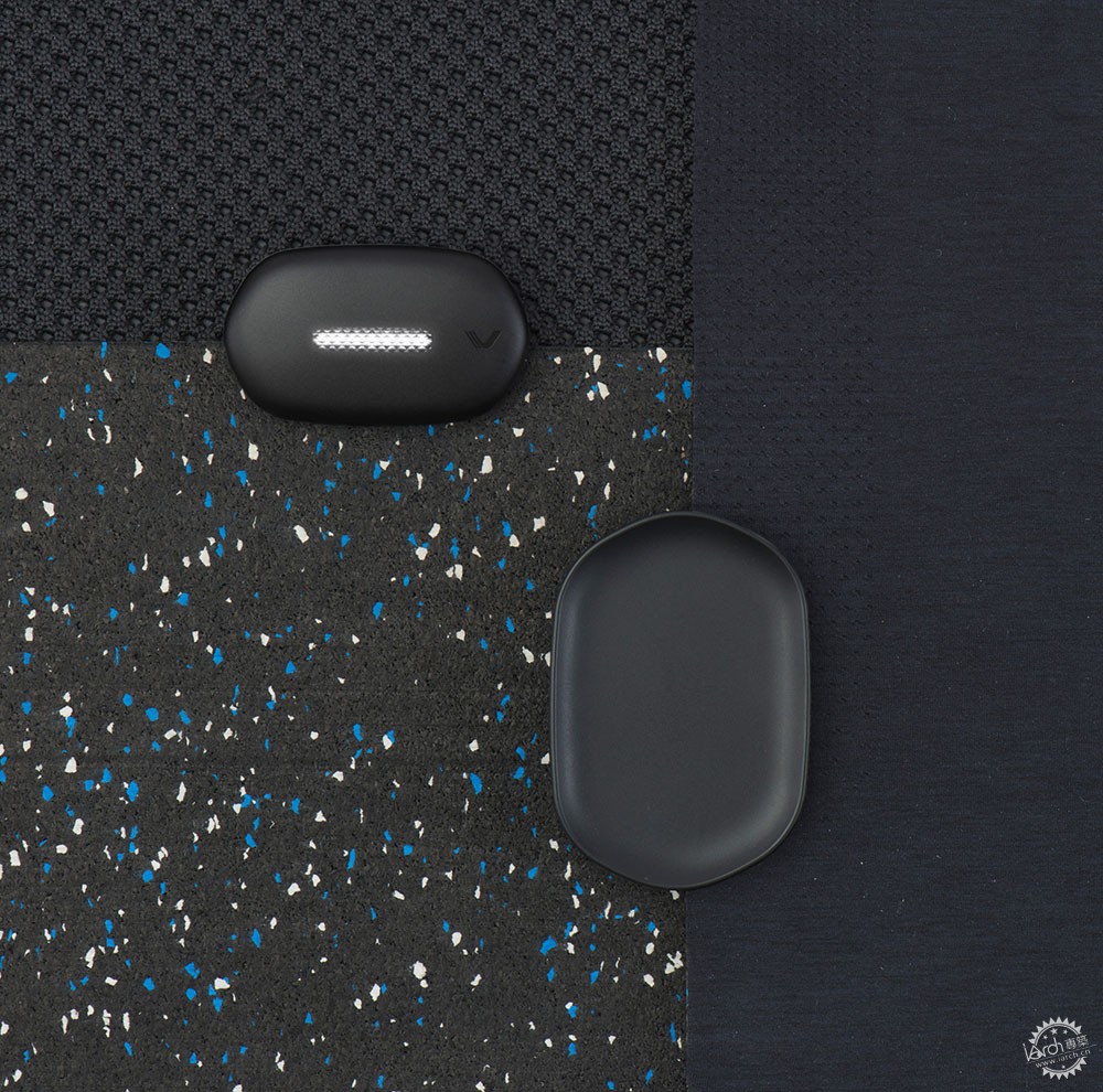 戴上这款设备，你就可以与“C罗”一决高下了