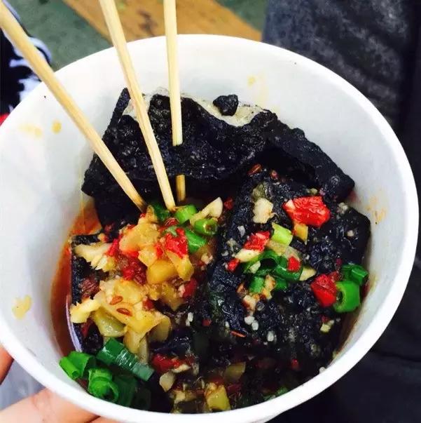 长沙最好的臭豆腐生胚多少钱一箱,长沙最出名的臭豆腐是哪家