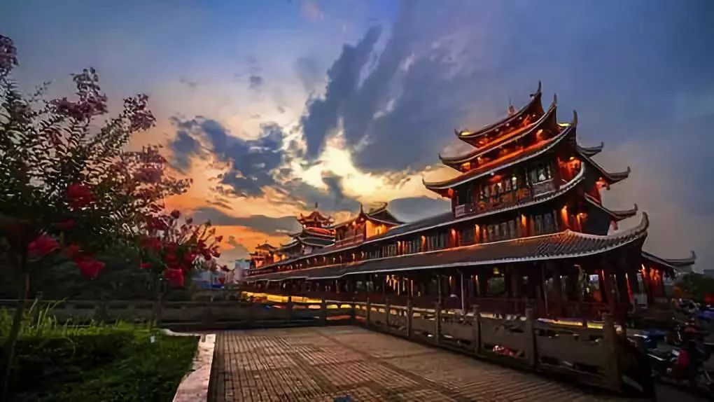 九峰源丨千年神农架，情系女儿城