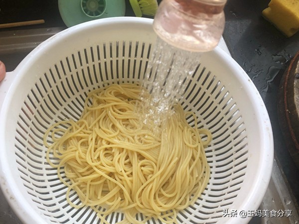 煮好的意大利面要不要过冷水,意大利面煮好了会涨吗