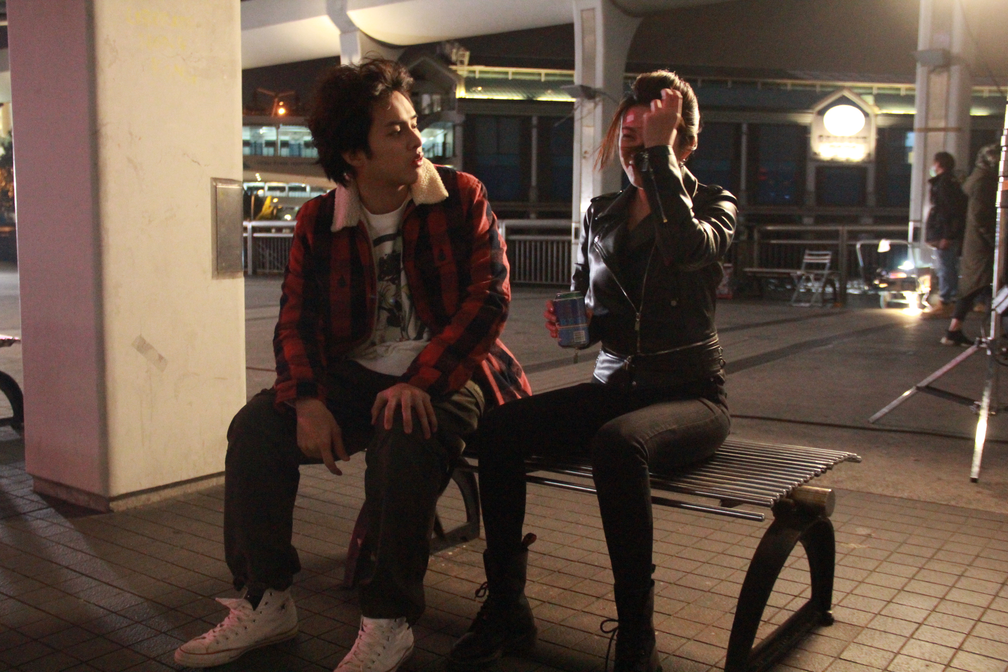 TVB开拍丧尸新剧，内容像极《我是僵尸》，力捧小花吻足男主12次