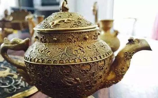 古玩收藏的十大技巧,怎么样入门收藏古玩行业
