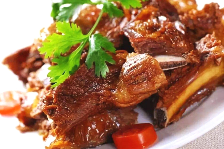 成都有什么让人念念不忘的小吃,成都最好吃的五种小吃