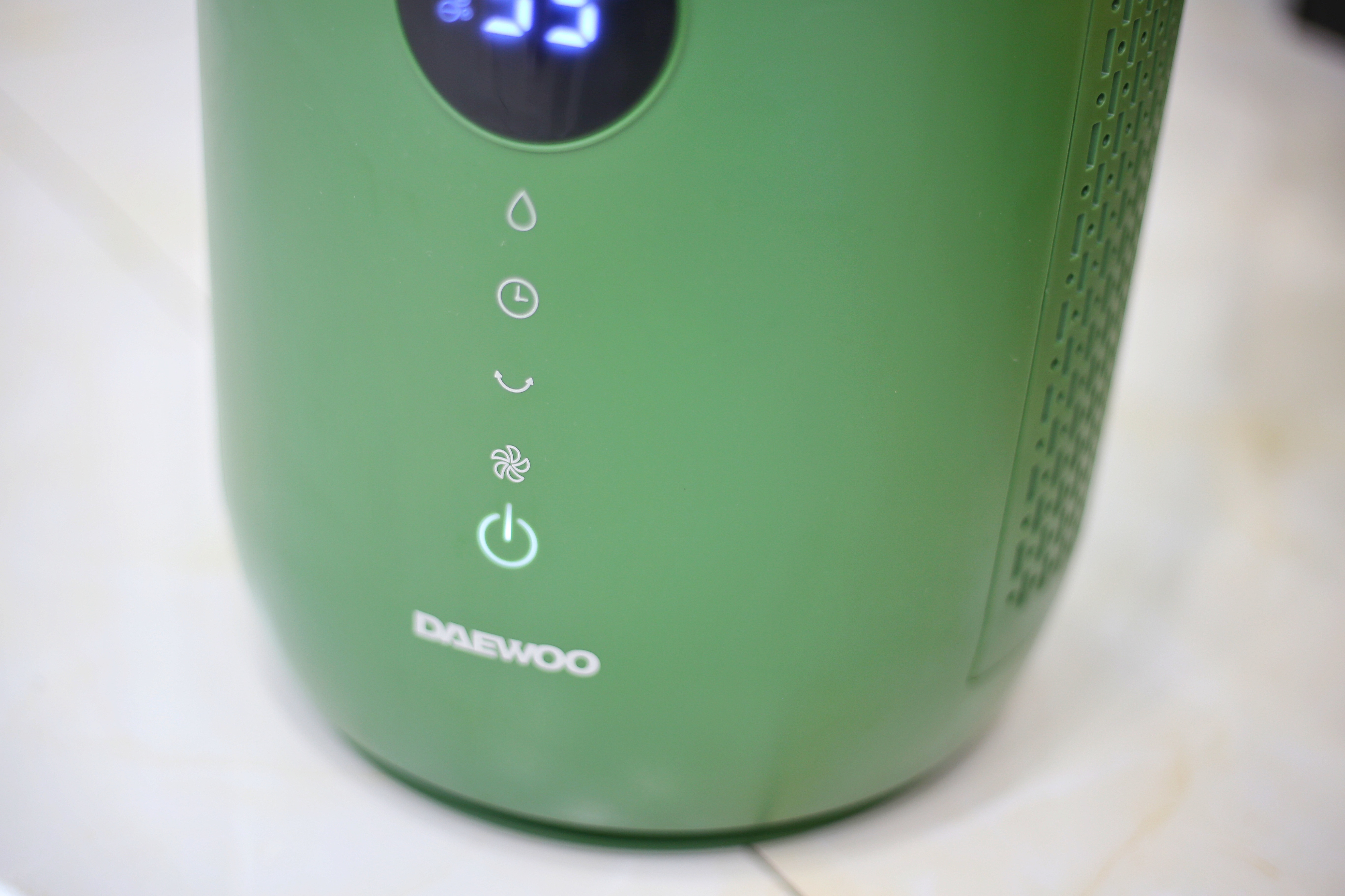 大宇无叶电风扇滤网正反面,大宇空气净化器无叶风扇