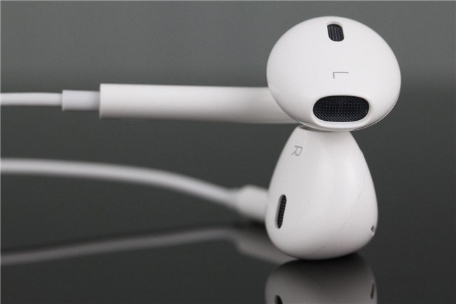 苹果手机自带的蓝牙耳机有用吗,苹果原装耳机跟其他的有啥区别