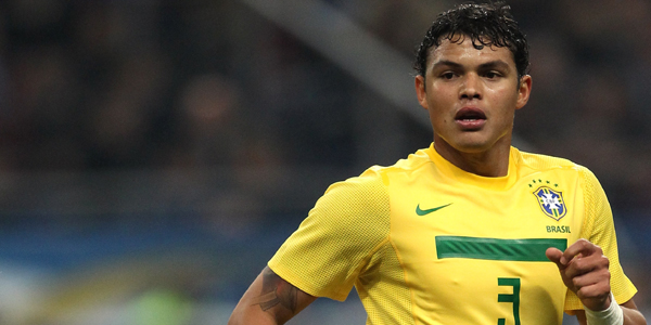 梅西和拉莫斯起冲突视频,梅西与巴西的比赛球员冲突