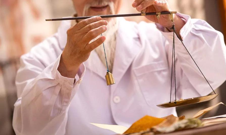 老公隐瞒自己得了「痛风」，老婆打算起诉离婚，你怎么看？