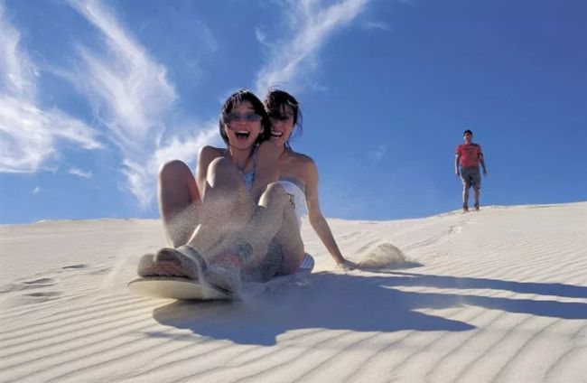 适合玩滑沙的地方,滑沙哪里最好玩