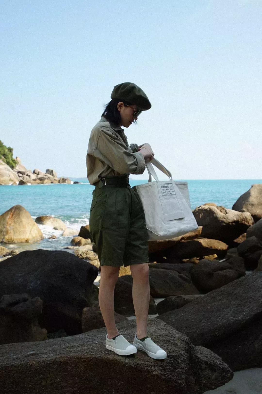 旅行中总会遇到形形色色的人,旅行中总是有两种人