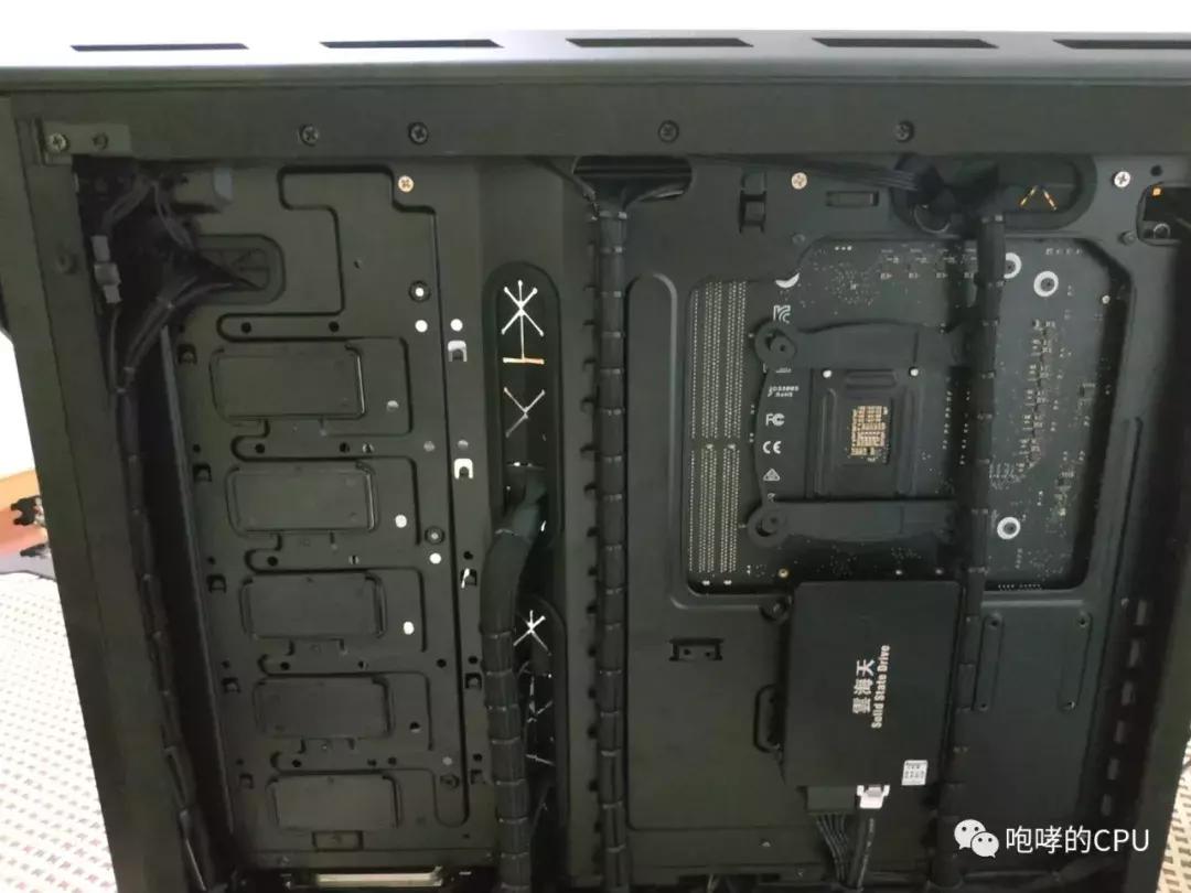 电脑走线乱?一招解决它!