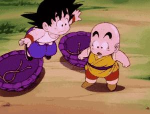 卡戴珊穿“乳胶衣”秀身材，为了美憋着不上厕所，胯太宽脱不下来