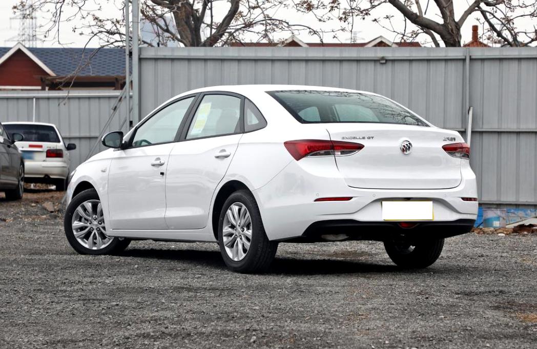 别克英朗1.6精英贷款落地价,第一次买车5万左右