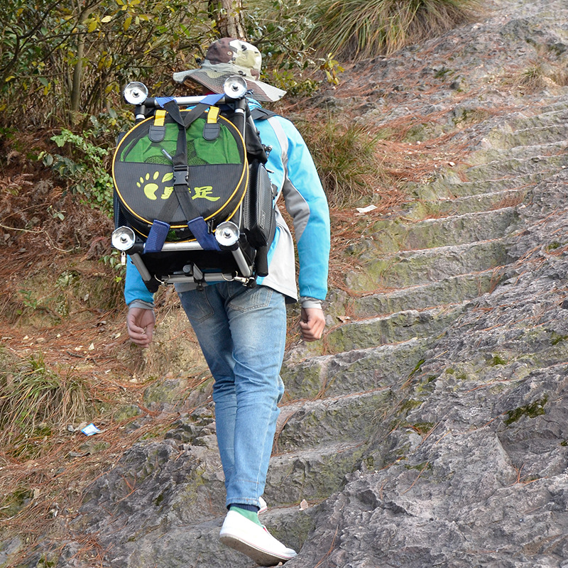 可以安装炮台架的钓箱,多功能钓鱼箱让你的钓鱼更有品位