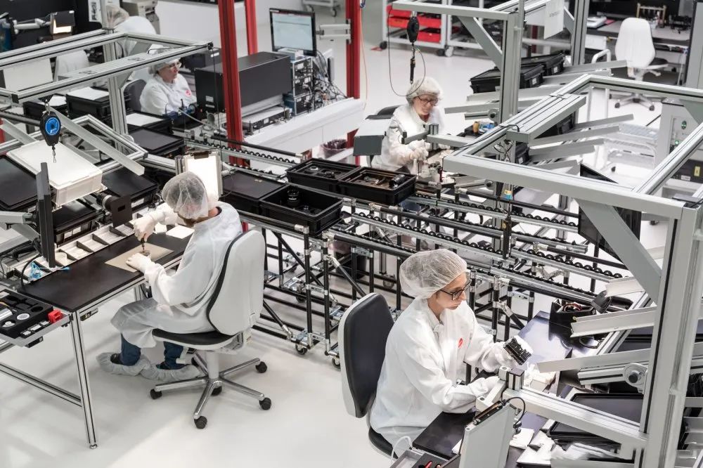 为什么这么多人捧华为,为什么那么多人喜欢徕卡