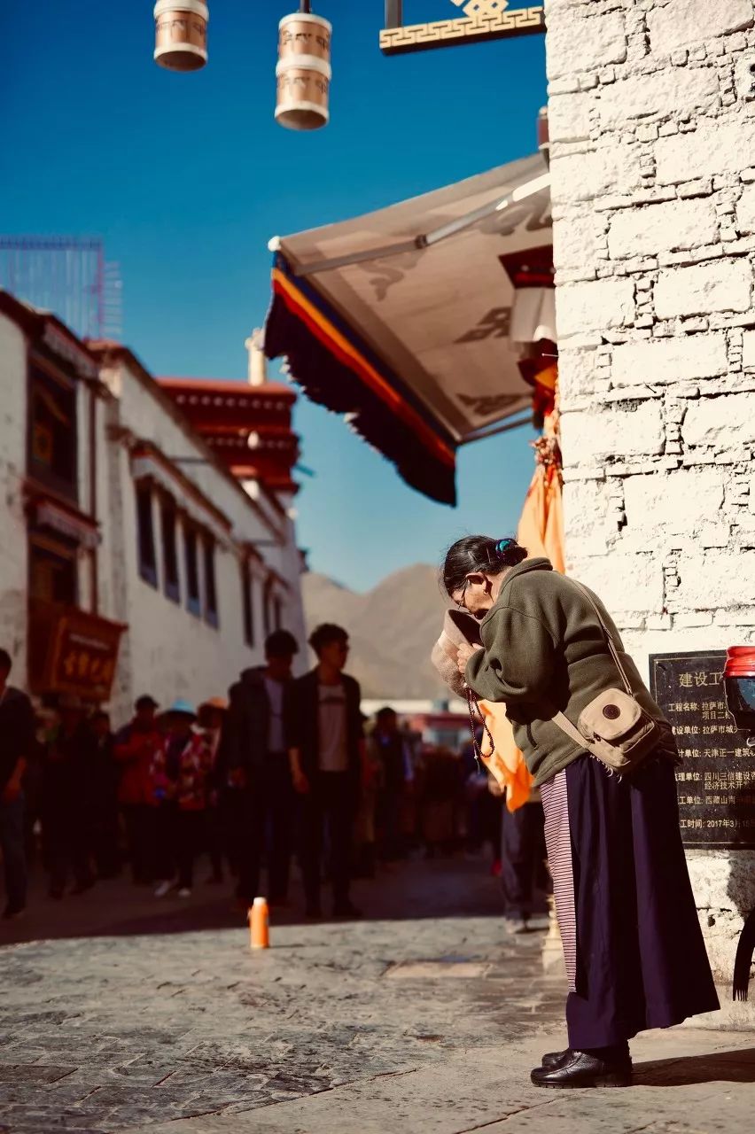 世界上最幸福的事400字,世界上最幸福的事情你做过几件