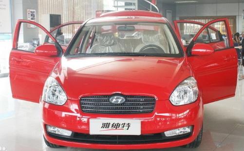 10年现代雅绅特现在卖多少钱,10年现代雅绅特值得买吗