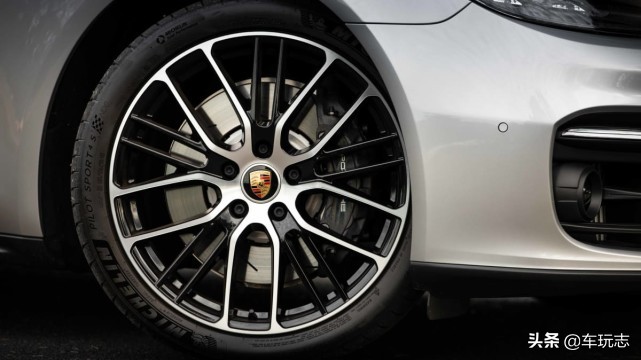 2021款保时捷panamera配置推荐,2020年帕拉梅拉panamera试驾