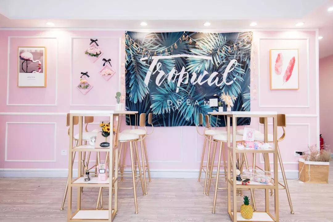 LAMIA甜物博物馆の圣诞限定来了，以爱和节日的名义，享受甜蜜~