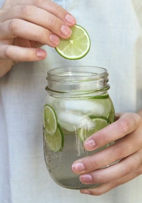 皮肤松弛坚持这样做让你年轻10岁,大体重怎么预防皮肤松弛