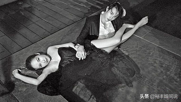 萧亚轩摔倒视频,萧亚轩受伤发言视频