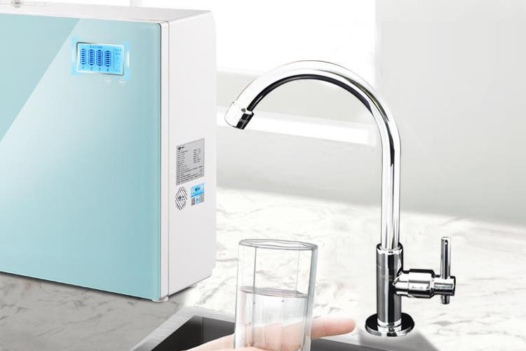 美的mrc1587b-50g净水器怎么安装,净水器不打孔靠墙怎么安装