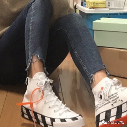 匡威1970s得物什么时候降价 (匡威帆布鞋1970s与经典哪个更好)