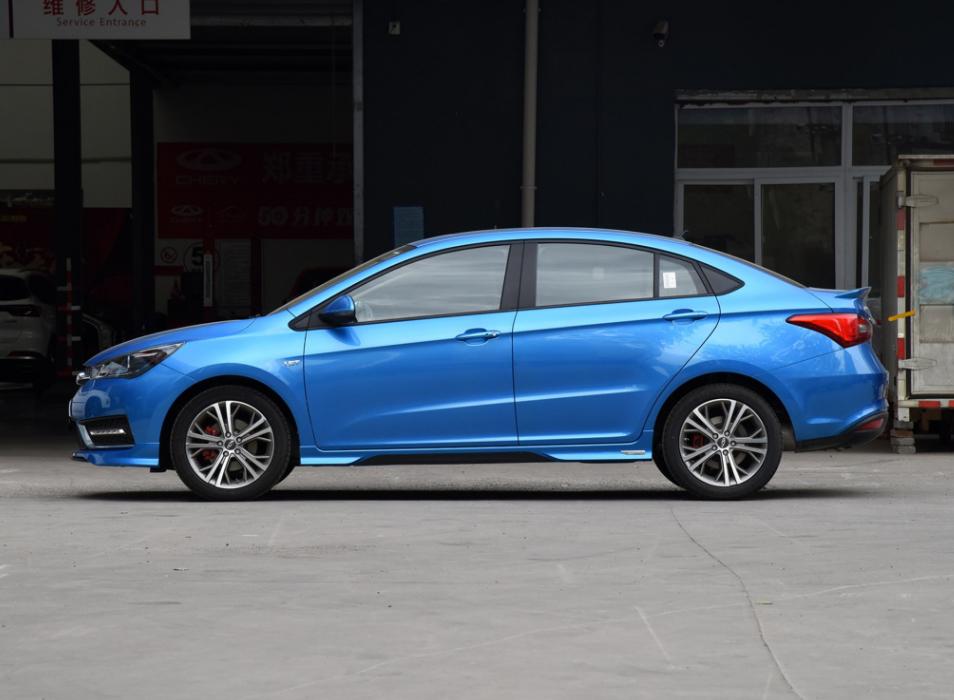 艾瑞泽5plus买1.5l还是1.5t,艾瑞泽5机油加5w-30好还是5w-40好