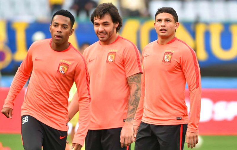 恒大15年亚冠最佳阵容,恒大2010年主力阵容