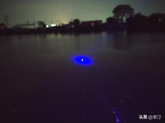 超轻硬七米二鱼竿推荐,本汀太极宗师千斤顶8.1鱼竿测评