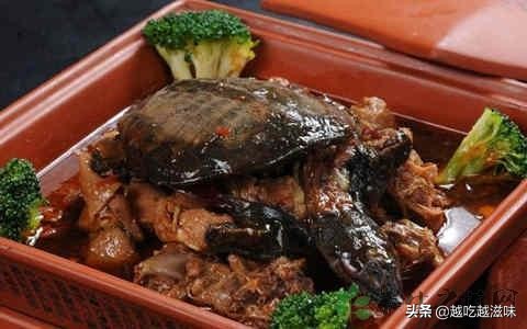 川湘菜特色经典菜系有哪些,湘菜最流行的经典菜是什么菜系的