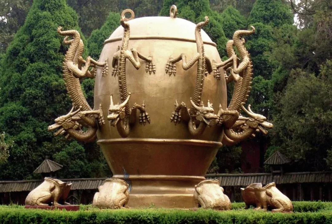 张衡发明地动仪的故事文字版,张衡发明的地动仪的故事