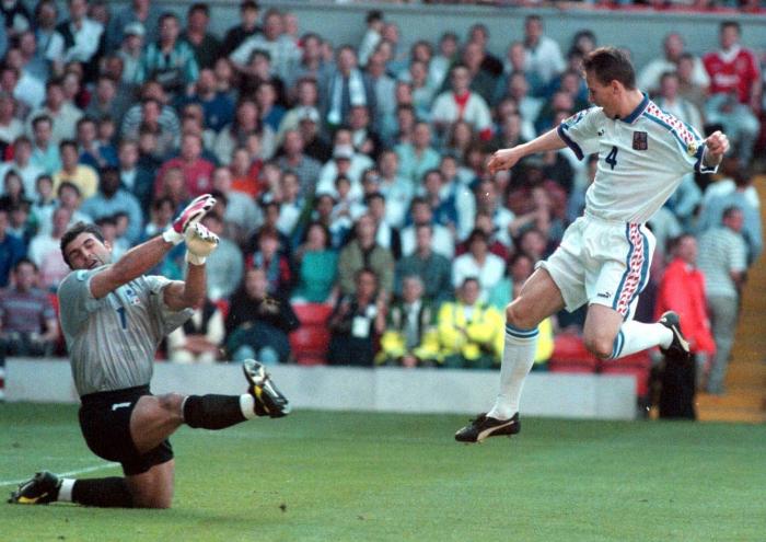 96年欧洲杯夺冠之路,齐达内96年欧洲杯