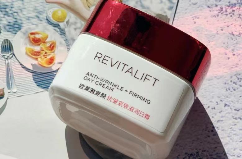 适合45到50岁女性的平价护肤品,50岁抗皱纹最好的护肤品平价