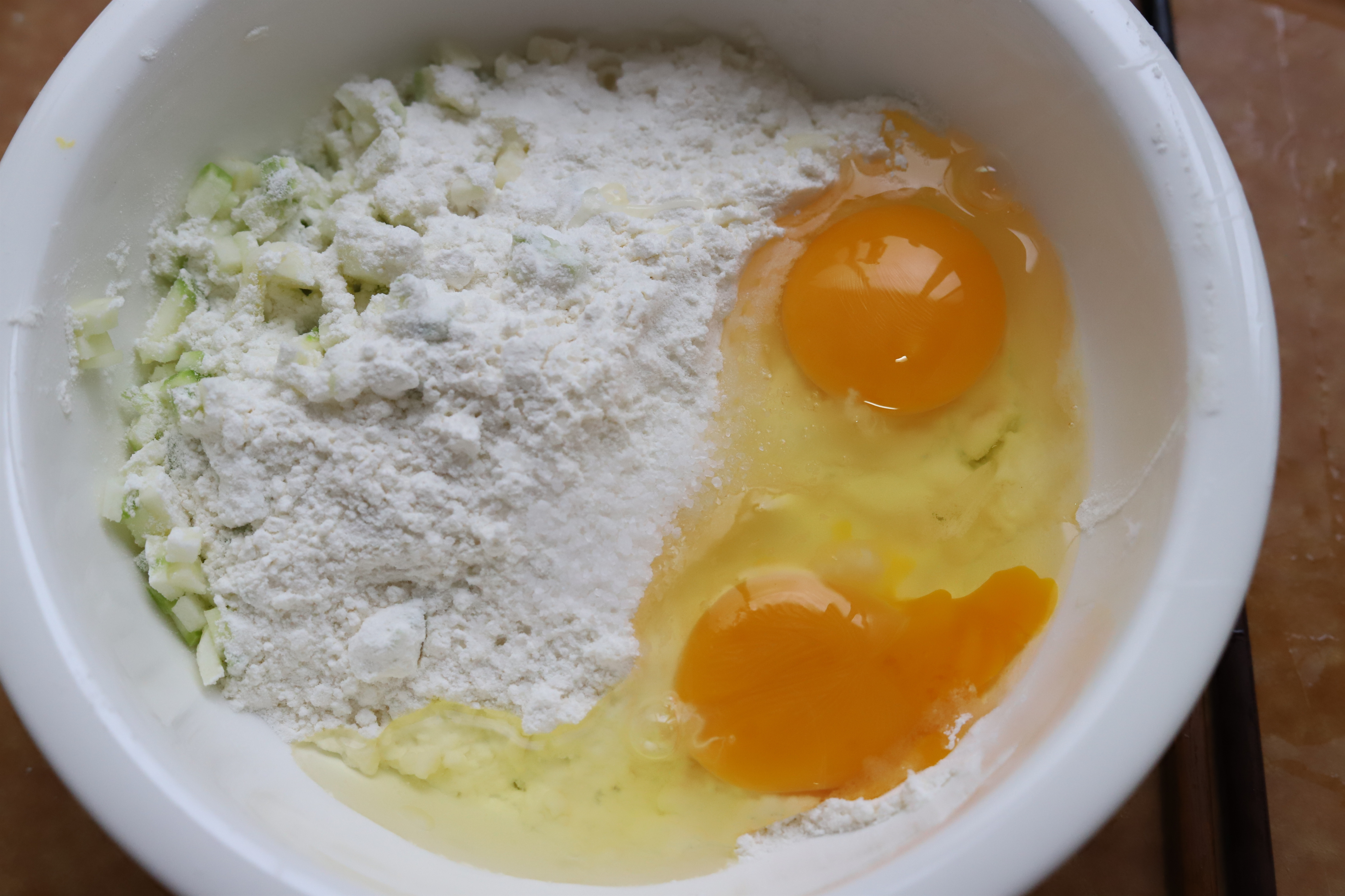 做的鸡蛋饼发干,做出来的鸡蛋饼为什么那么干