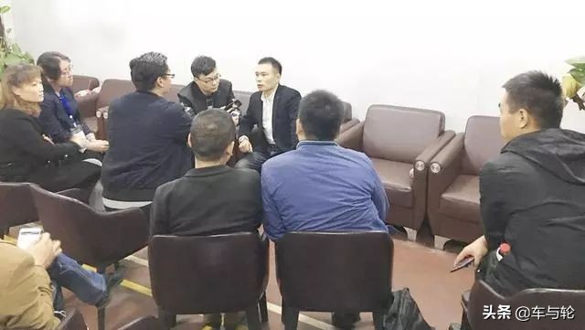 小李补胎的轮胎价格贵吗,小李轮胎流动补胎